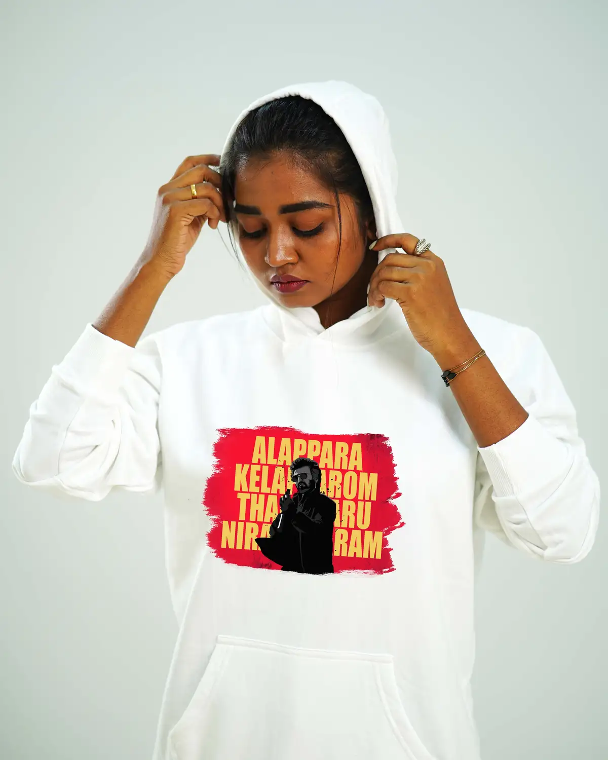 Poshemodetees-Female-JailerAlaparaKelaparomRajini-White-Hoodie-1