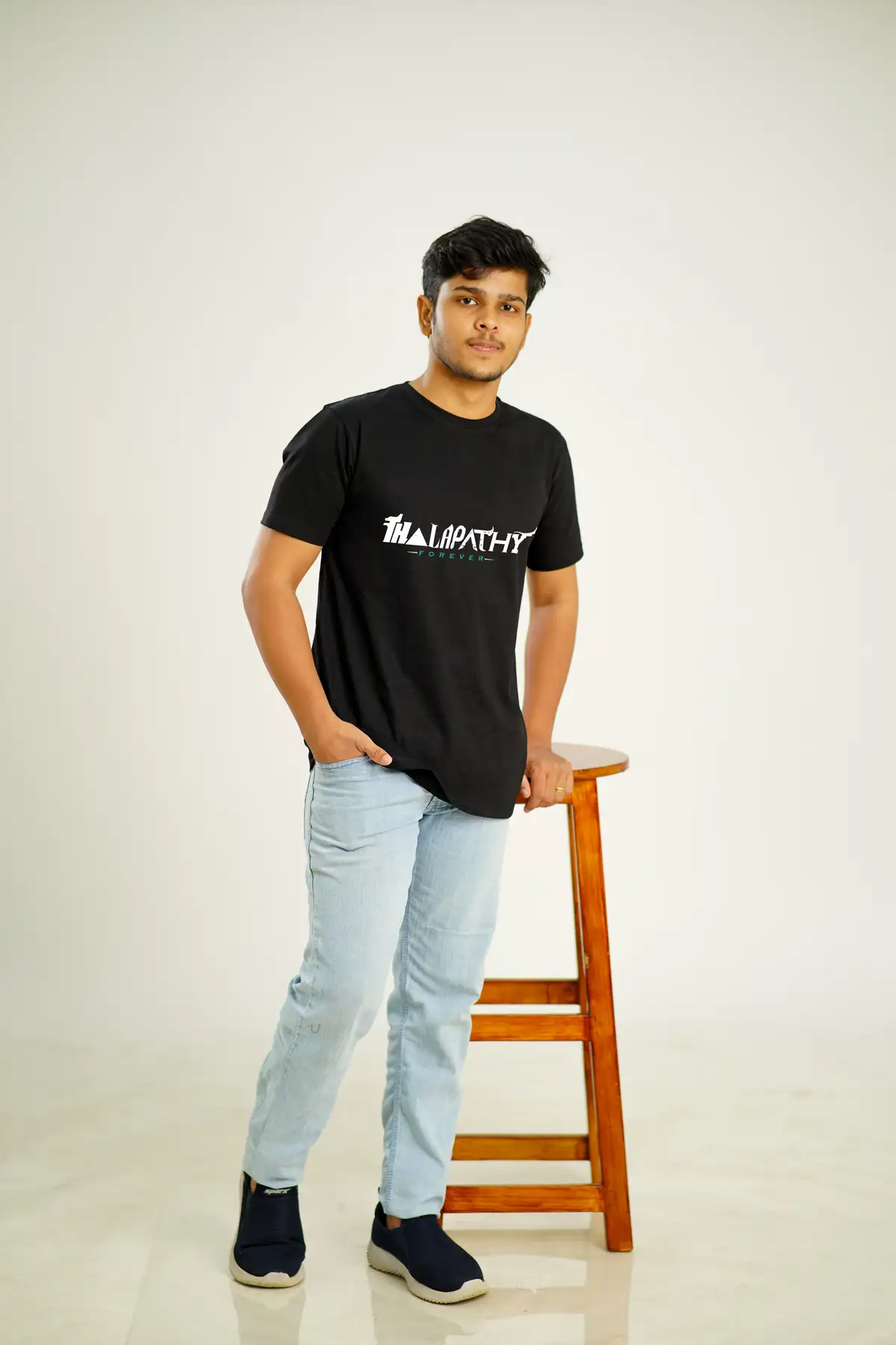 Poshemodetees-Male-ThalapthyTitle-Black-Tees-2